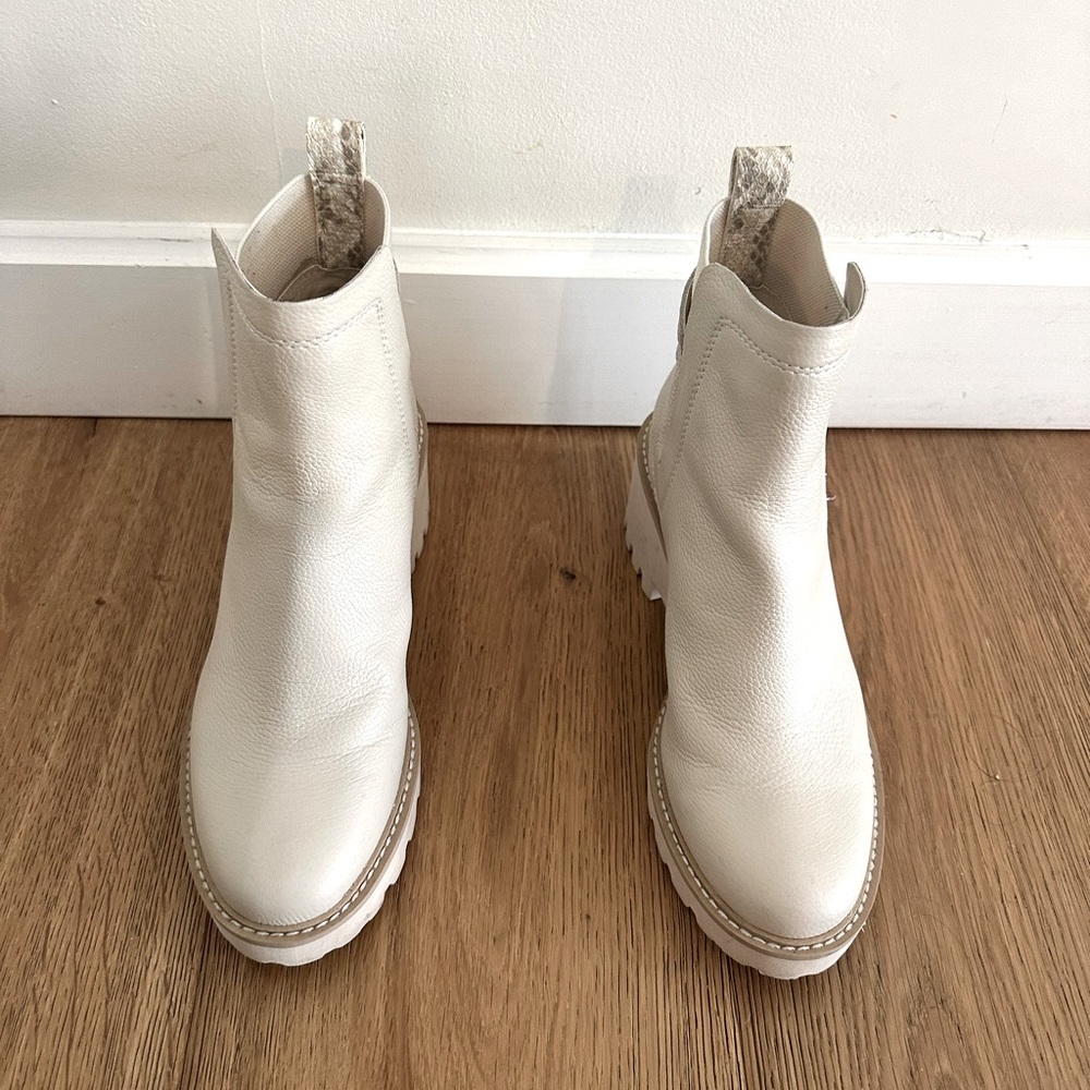 Dolce Vita Huey H20 off white leather boots